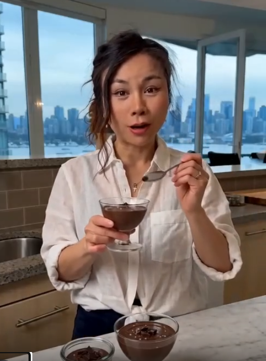 Dark Chocolate Avocado Mousse with Flaky Sea Salt preparation 1